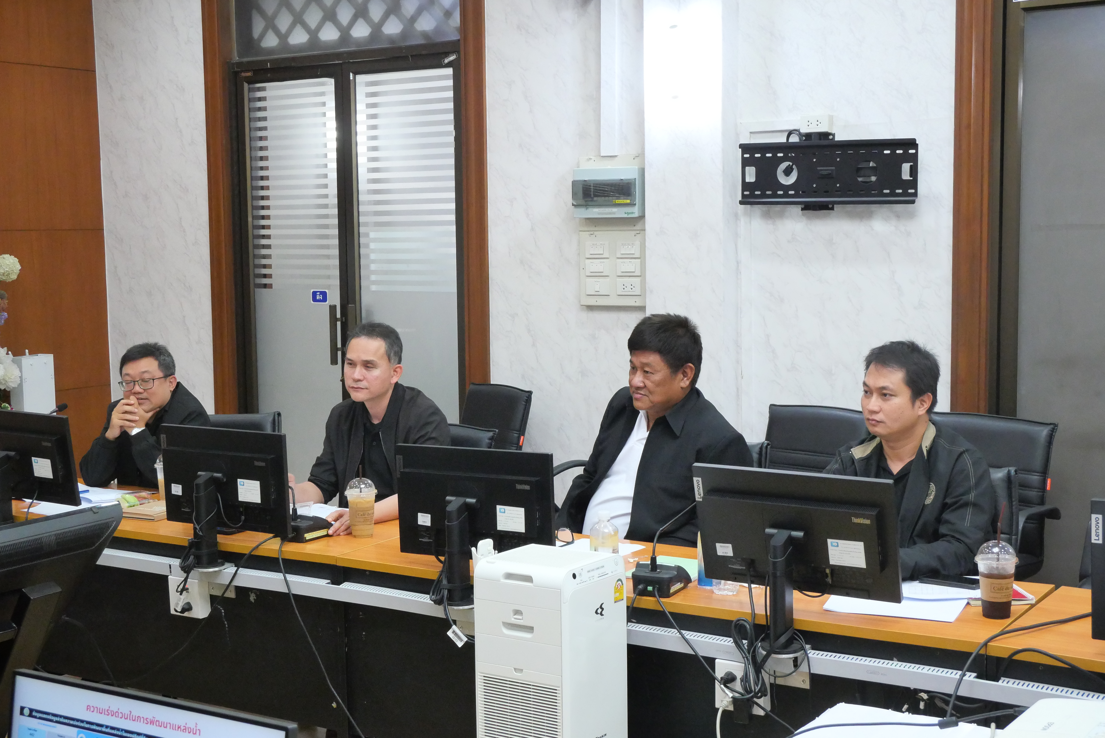 title - การประชุมคณะทำงานโครงการจัดทำแผนแม่บทการบริหารจัดการทรัพยากรน้ำ 20 ปี ของ ส.ป.ก. ครั้งที่ 1/2569  